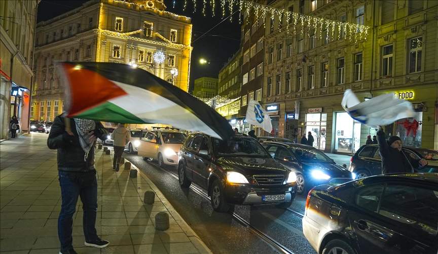 Slavlje u Sarajevu nakon postizanja sporazuma o prekidu vatre u Gazi